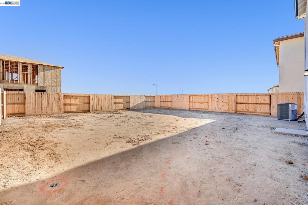 3134 Feather Rd, Manteca, CA 95337