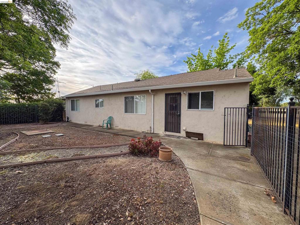 25685 Marsh Creek Road, Brentwood (CC), CA 94513