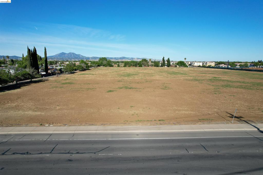 7865 Brentwood Blvd., Brentwood (CC), CA 94513