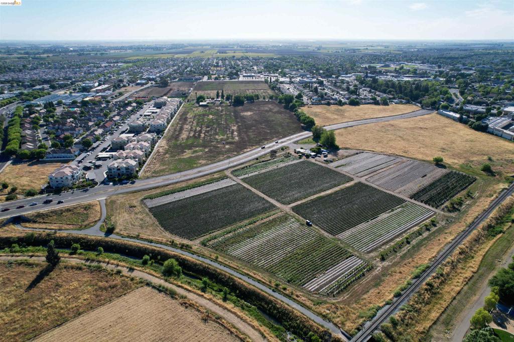 7865 Brentwood Blvd., Brentwood (CC), CA 94513