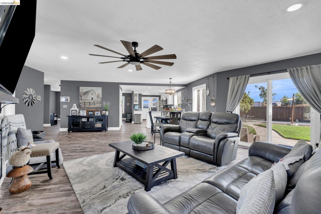 59 OLD STAGECOACH ROAD, Brentwood (CC), CA 94513-9999