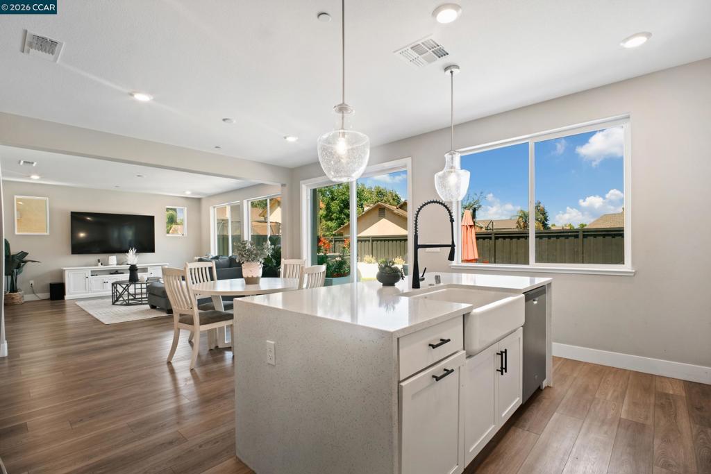 163 Canary Creek Way, Brentwood (CC), CA 94513