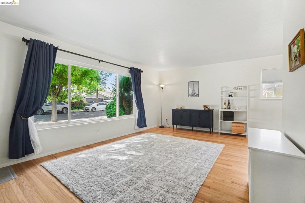 340 Sherwood Dr, Brentwood (CC), CA 94513