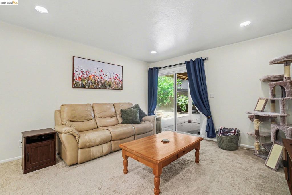 340 Sherwood Dr, Brentwood (CC), CA 94513