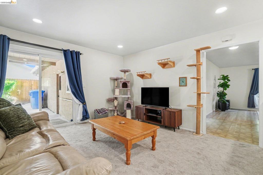 340 Sherwood Dr, Brentwood (CC), CA 94513