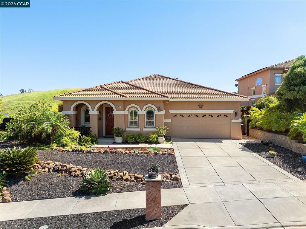 2400 Spyglass Dr., Brentwood (CC), CA 94513
