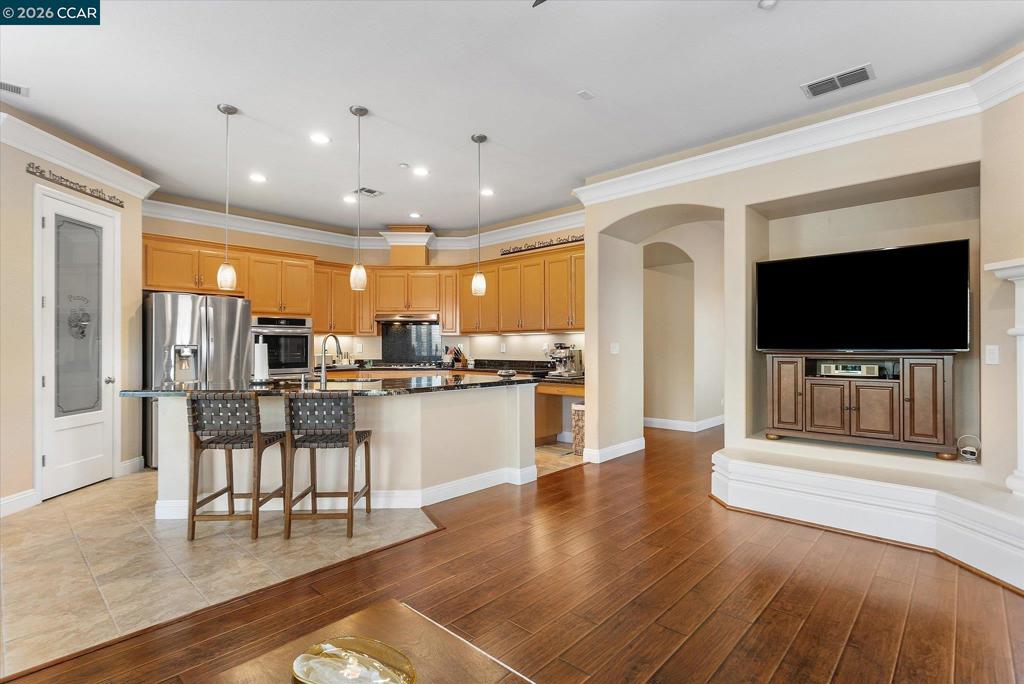 2400 Spyglass Dr., Brentwood (CC), CA 94513