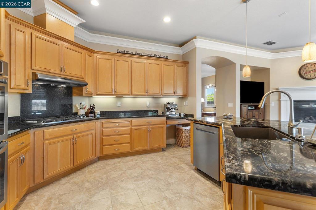2400 Spyglass Dr., Brentwood (CC), CA 94513