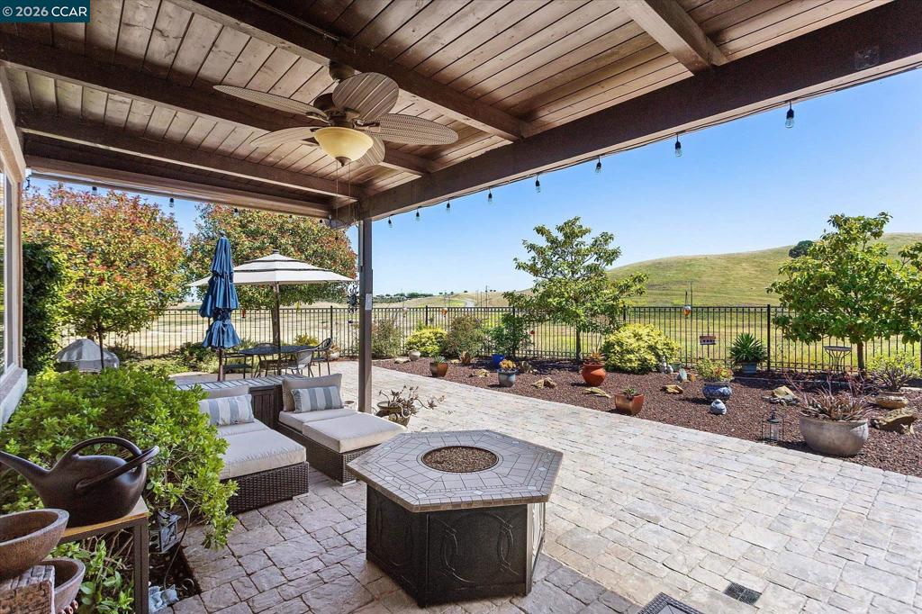 2400 Spyglass Dr., Brentwood (CC), CA 94513