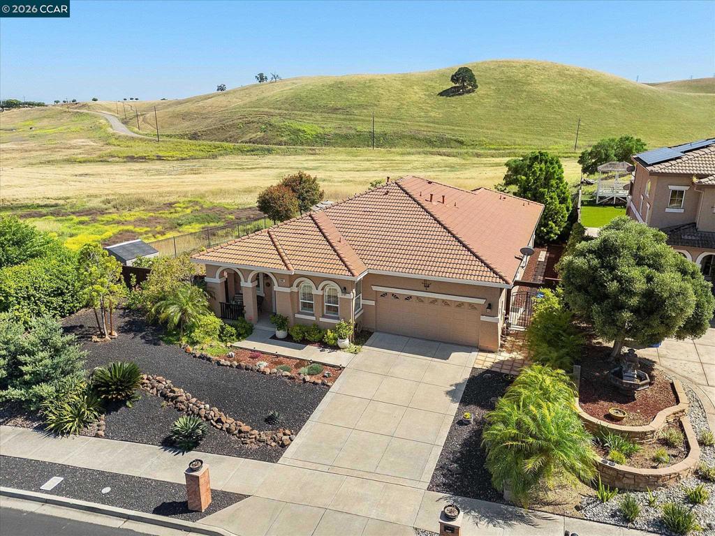 2400 Spyglass Dr., Brentwood (CC), CA 94513