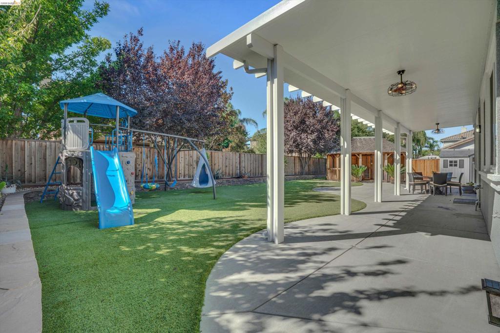 188 Continente Ave, Brentwood (CC), CA 94513-1968