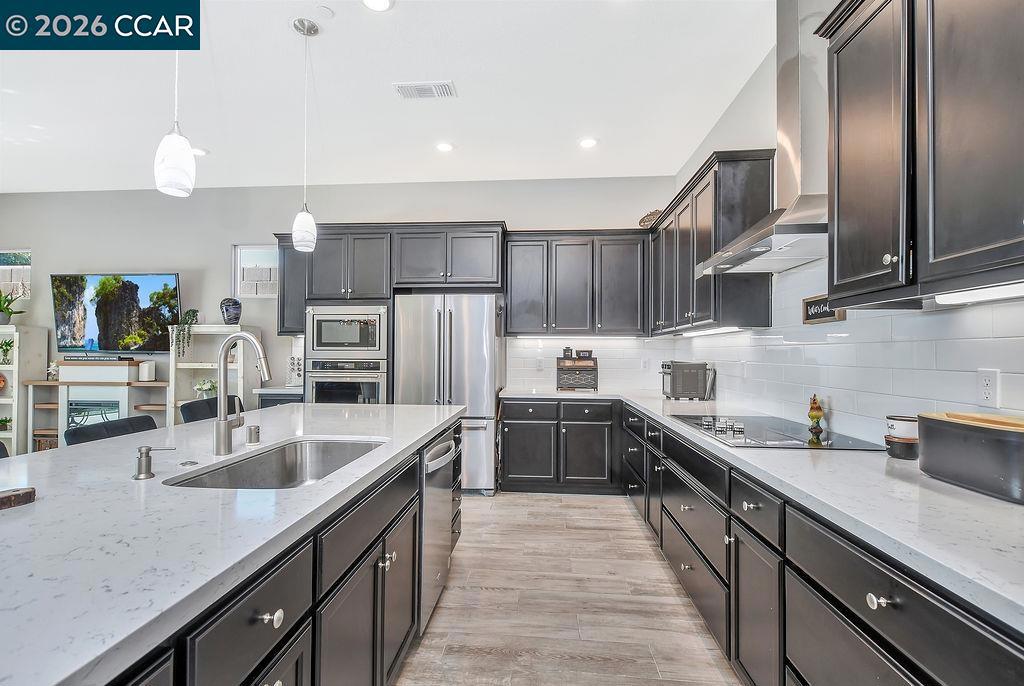 208 Chinook Dr, Brentwood (CC), CA 94513