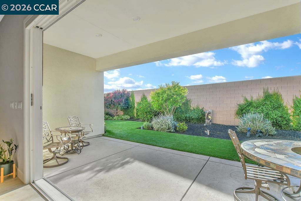 208 Chinook Dr, Brentwood (CC), CA 94513