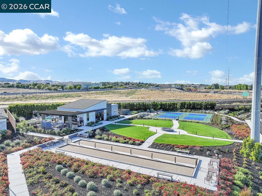 208 Chinook Dr, Brentwood (CC), CA 94513