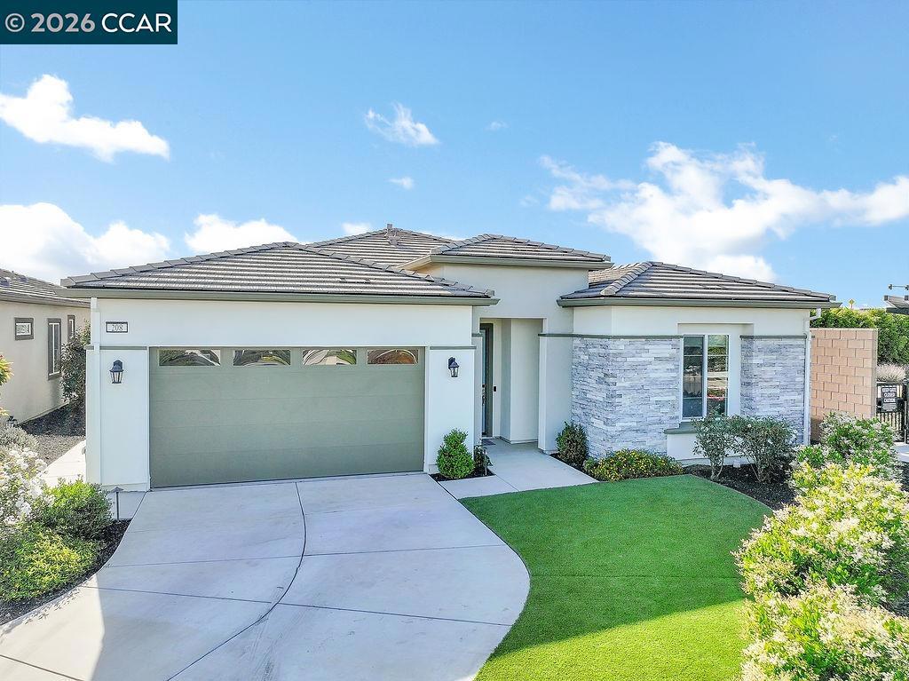 208 Chinook Dr, Brentwood (CC), CA 94513