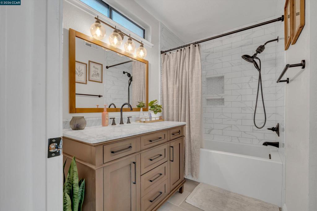 400 Grovewood Loop, Brentwood (CC), CA 94513