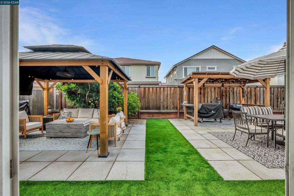 400 Grovewood Loop, Brentwood (CC), CA 94513