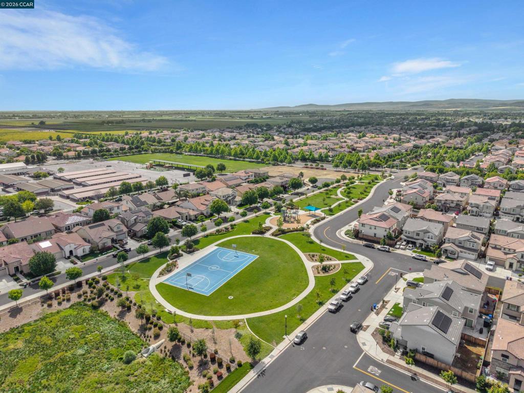 400 Grovewood Loop, Brentwood (CC), CA 94513