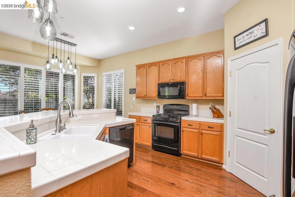 972 Centennial Dr, Brentwood (CC), CA 94513