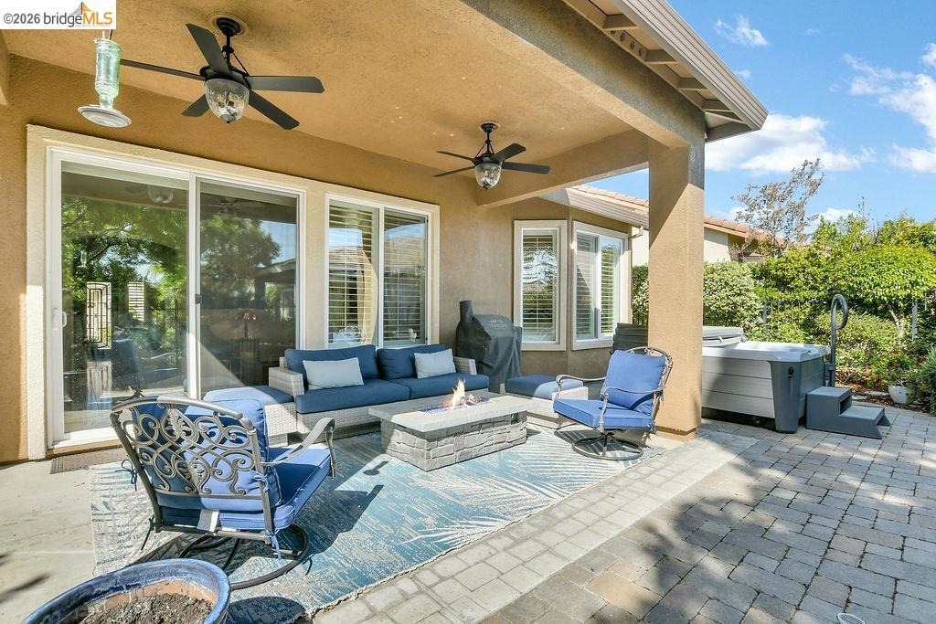 972 Centennial Dr, Brentwood (CC), CA 94513