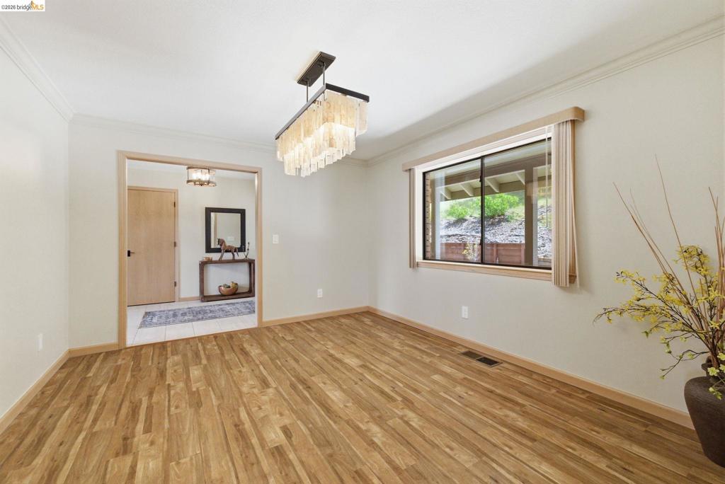 16592 Parkridge Ave, Sonora, CA 95370