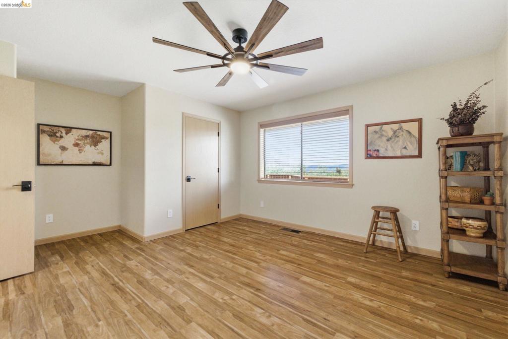 16592 Parkridge Ave, Sonora, CA 95370