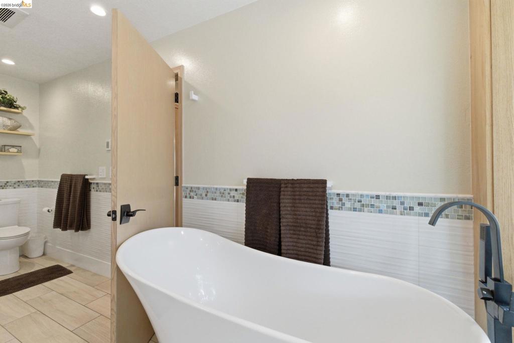 16592 Parkridge Ave, Sonora, CA 95370