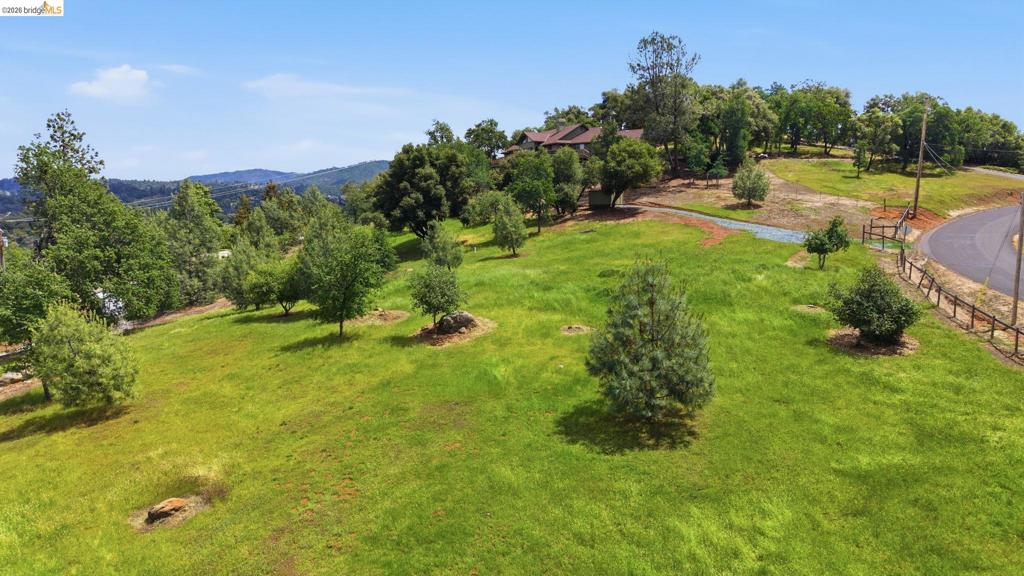 16592 Parkridge Ave, Sonora, CA 95370