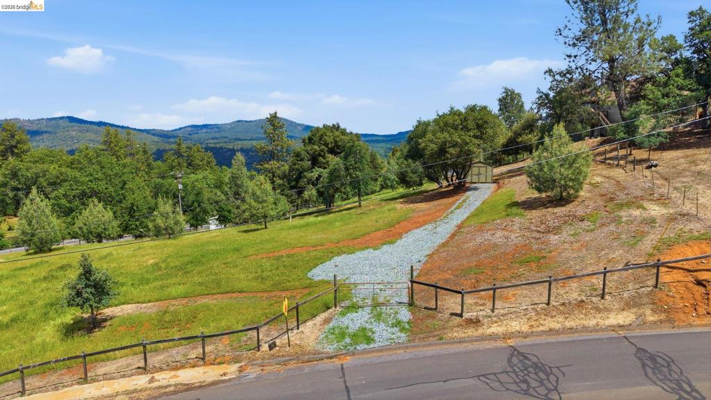 16592 Parkridge Ave, Sonora, CA 95370