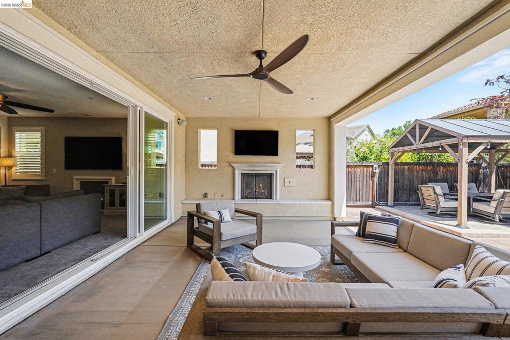 2722 Reddington Way, Brentwood (CC), CA 94513