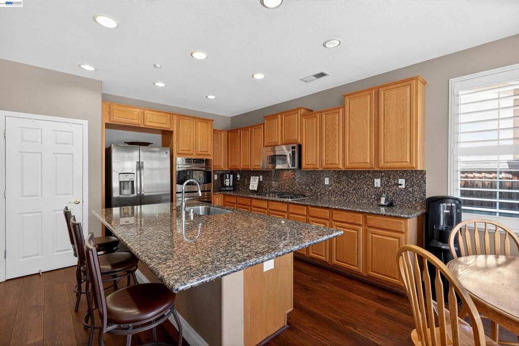 2760 ST. ANDREWS DR, Brentwood (CC), CA 94513