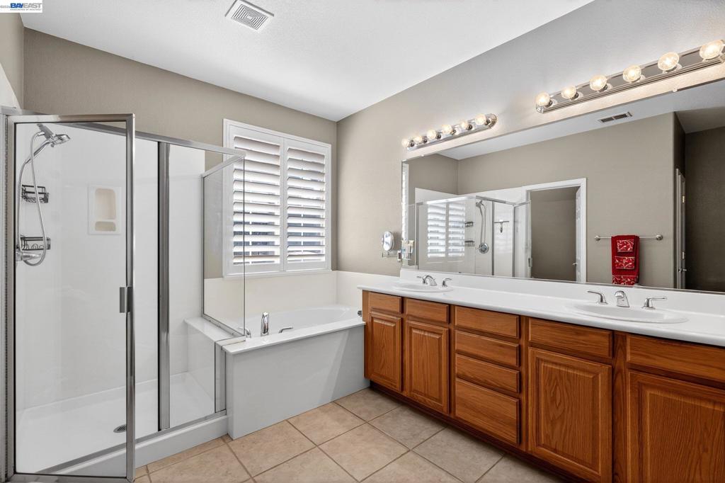 2760 ST. ANDREWS DR, Brentwood (CC), CA 94513