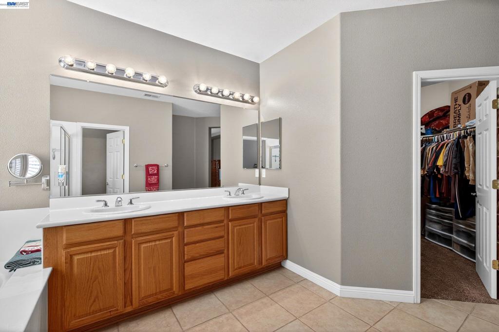 2760 ST. ANDREWS DR, Brentwood (CC), CA 94513