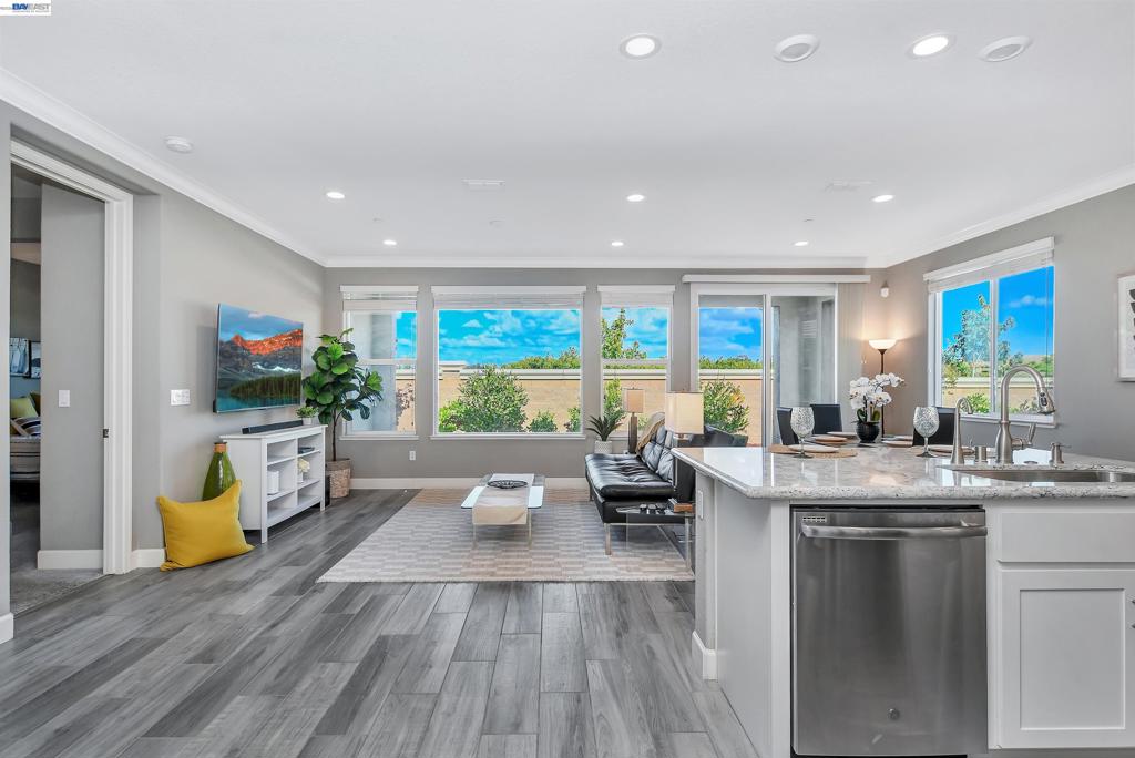 2106 Sangria St, Brentwood (CC), CA 94513