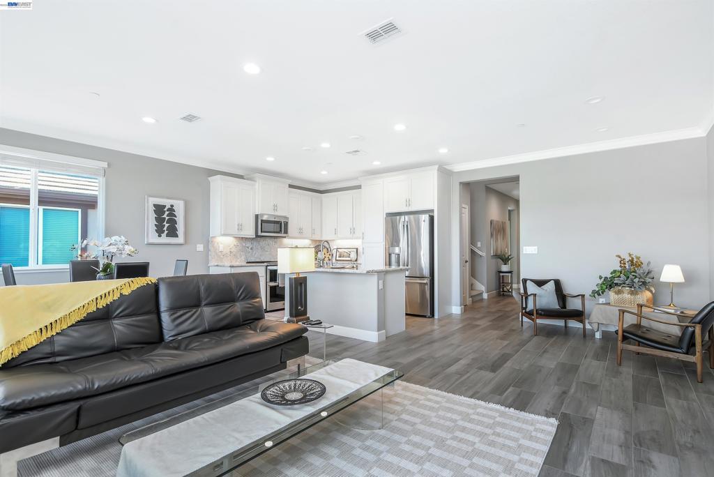 2106 Sangria St, Brentwood (CC), CA 94513