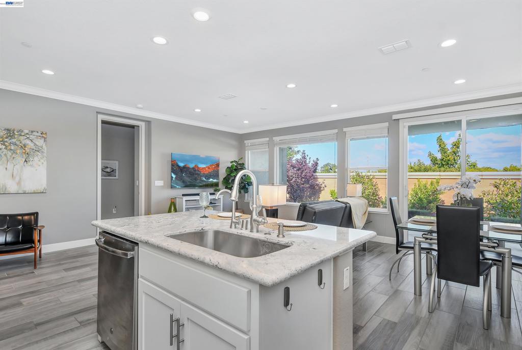2106 Sangria St, Brentwood (CC), CA 94513