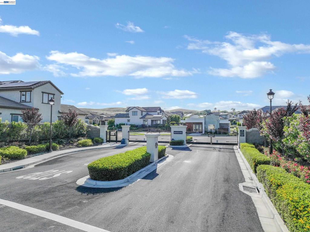 2106 Sangria St, Brentwood (CC), CA 94513