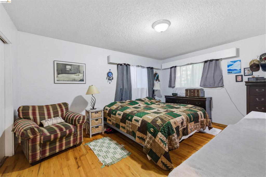 376 Calaveras Way, Sonora, CA 95370-6954
