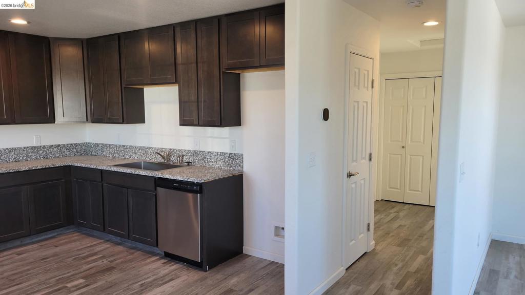 300 N Soderquist RD, Turlock, CA 95380