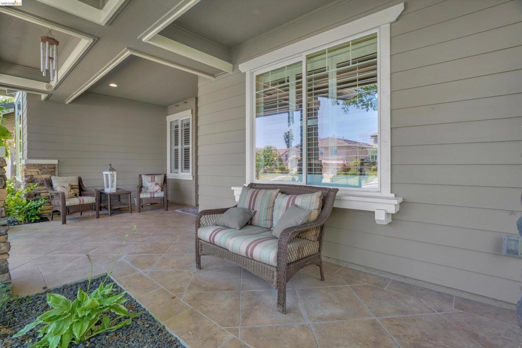179 E Country Club Dr, Brentwood (CC), CA 94513