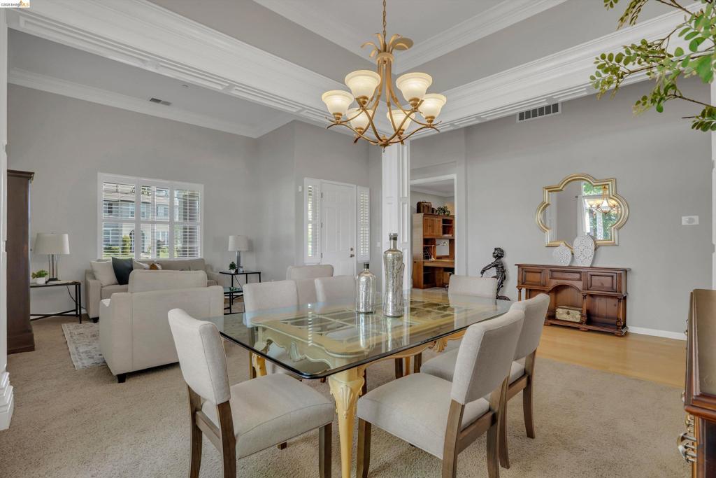 179 E Country Club Dr, Brentwood (CC), CA 94513