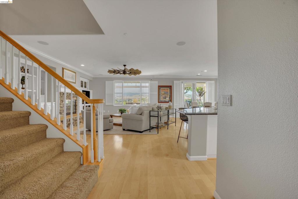 179 E Country Club Dr, Brentwood (CC), CA 94513