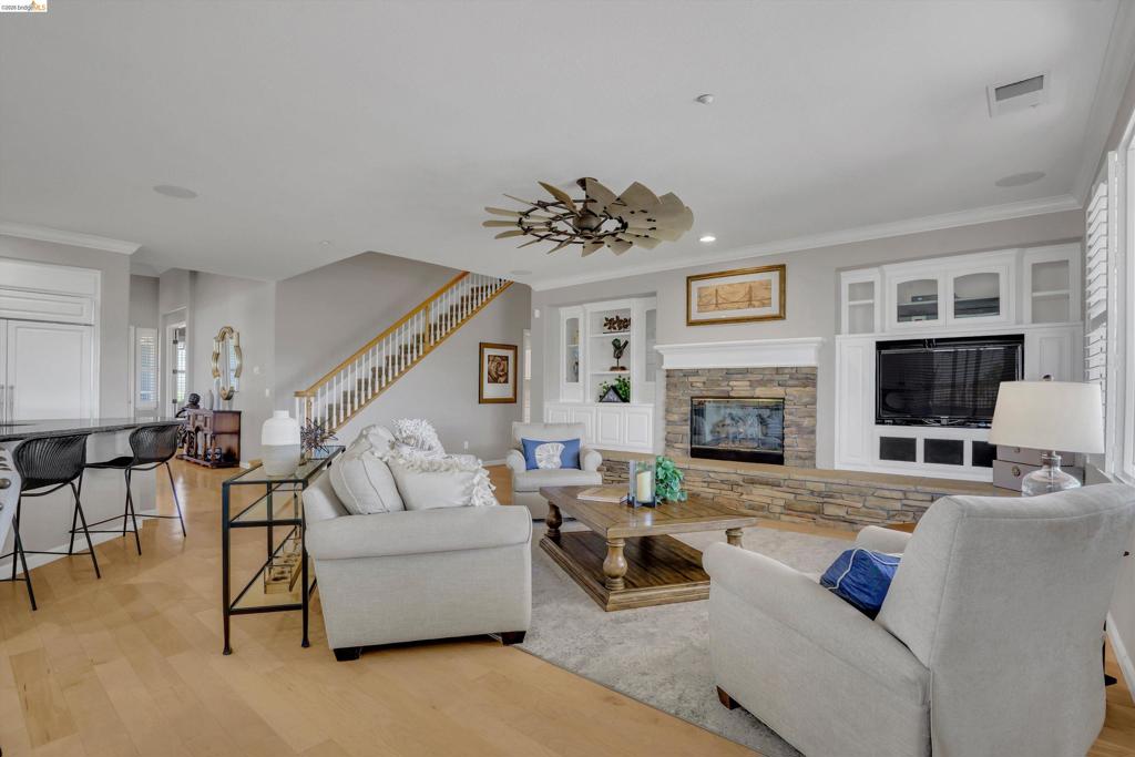 179 E Country Club Dr, Brentwood (CC), CA 94513