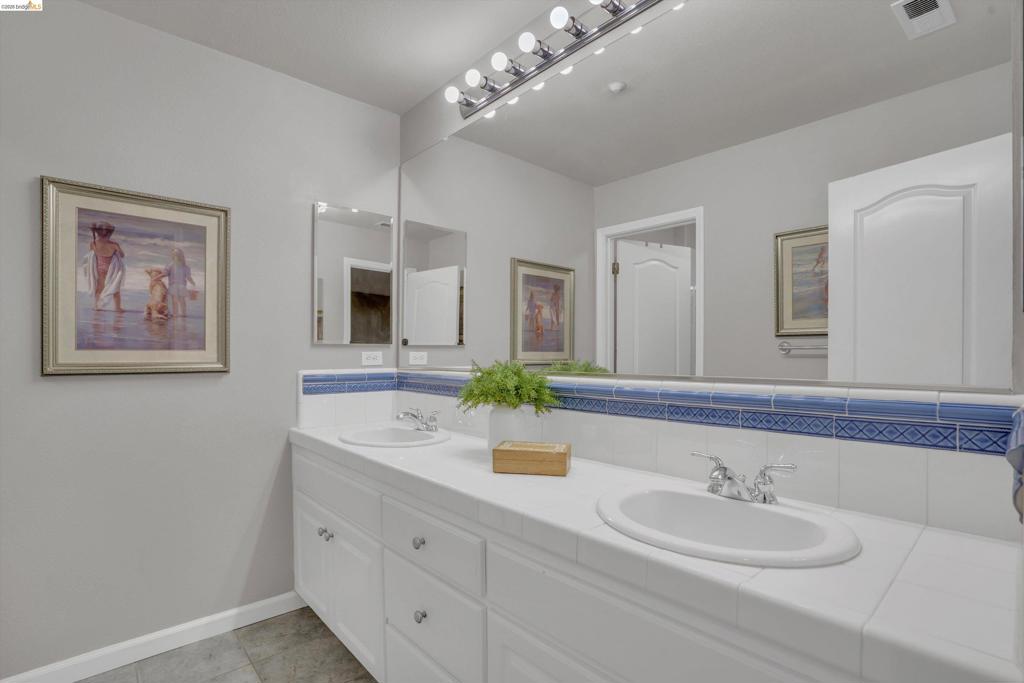 179 E Country Club Dr, Brentwood (CC), CA 94513