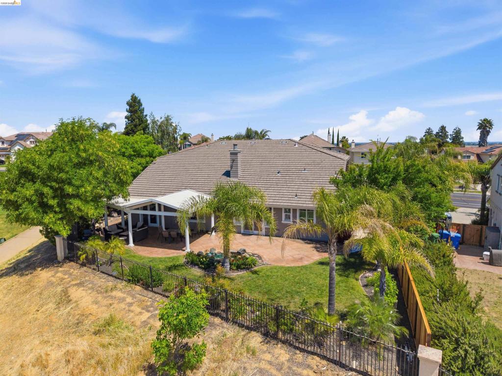 179 E Country Club Dr, Brentwood (CC), CA 94513