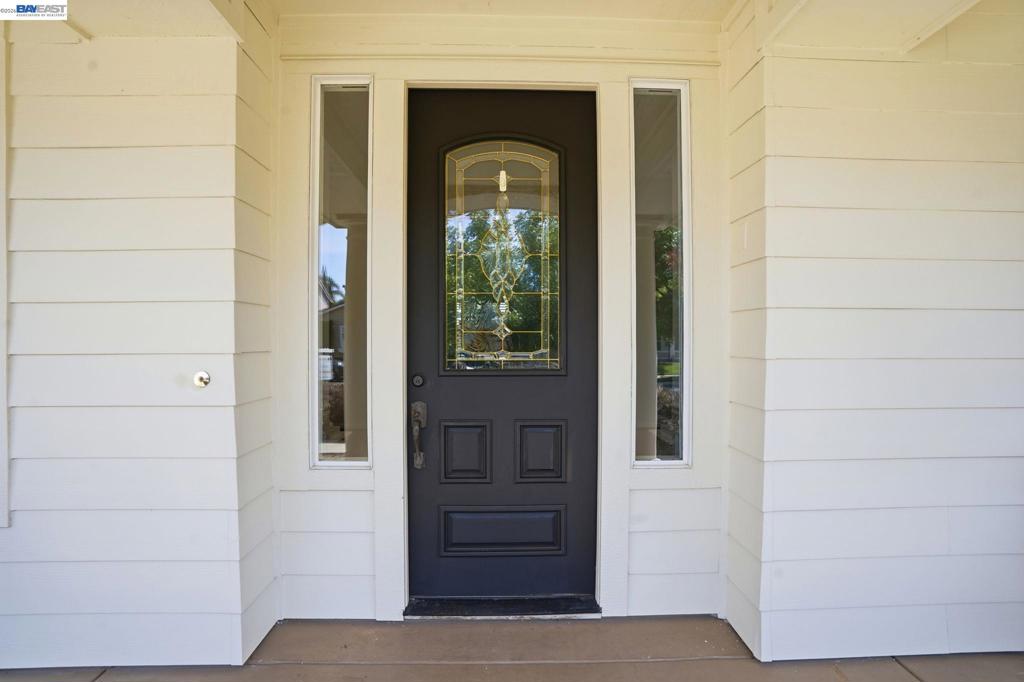 705 Iris Ct, Brentwood (CC), CA 94513