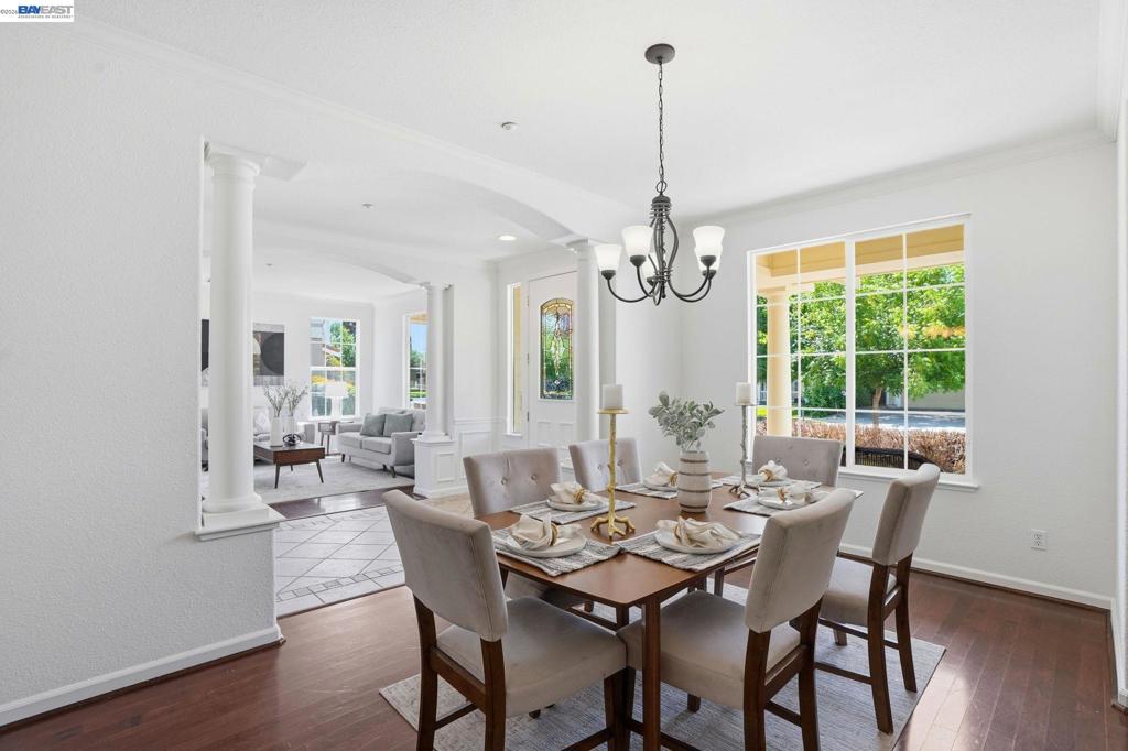 705 Iris Ct, Brentwood (CC), CA 94513