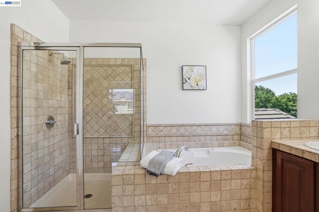 705 Iris Ct, Brentwood (CC), CA 94513