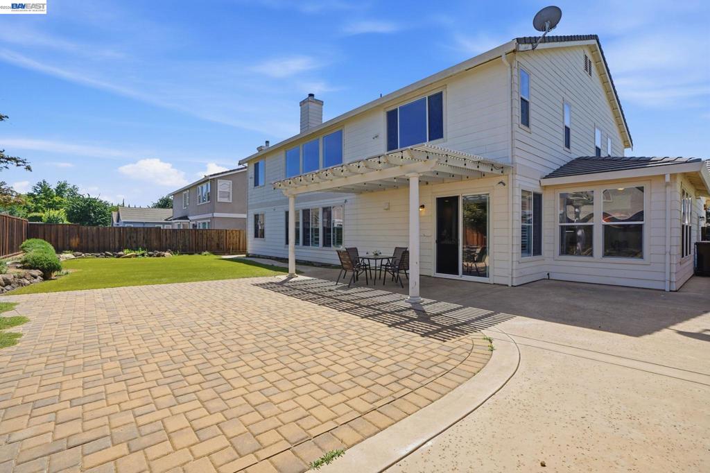705 Iris Ct, Brentwood (CC), CA 94513