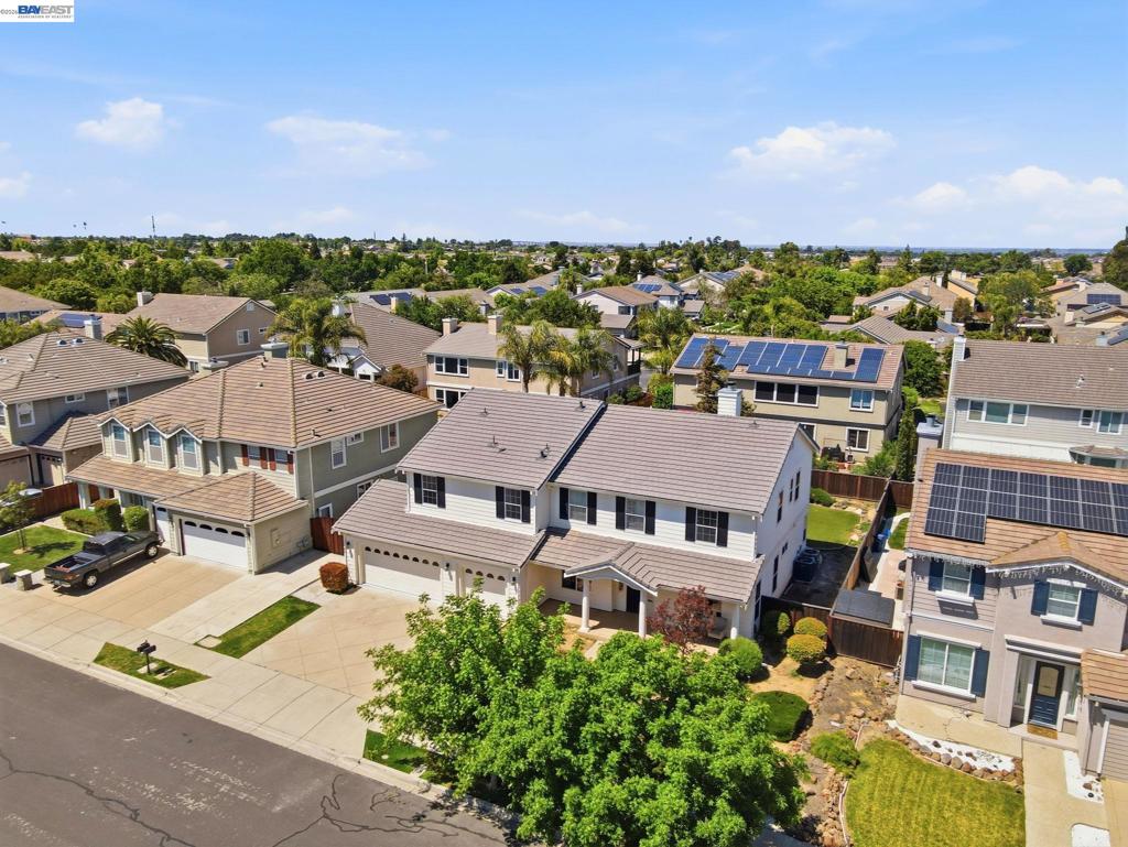 705 Iris Ct, Brentwood (CC), CA 94513